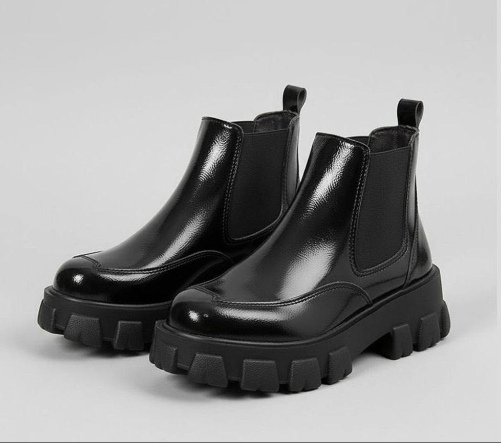 Bottines vernis à plateforme